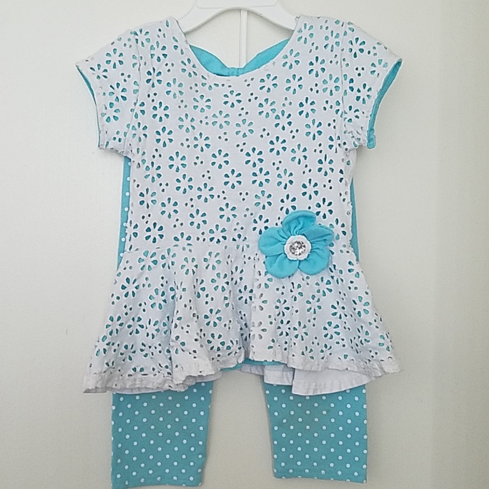 Girl's blouse & leggings set